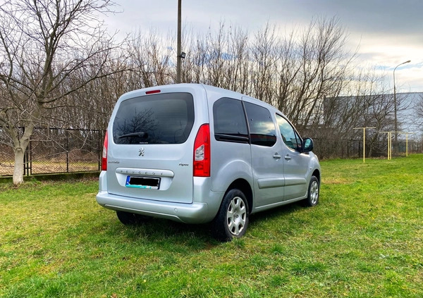 Peugeot Partner cena 24900 przebieg: 333500, rok produkcji 2012 z Dębica małe 172